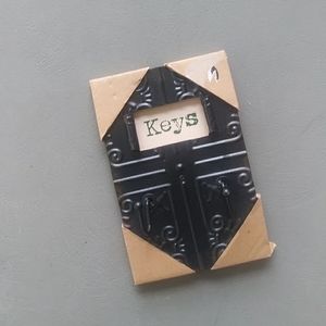 Black Keys Wall Hanging Decor